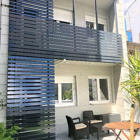 4 De Autor Apartment *