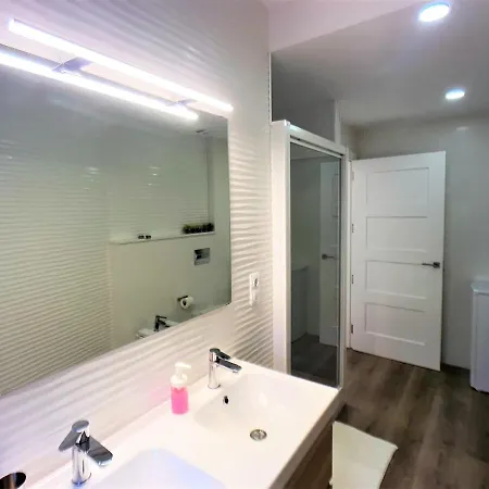 アパート 4 De Autor