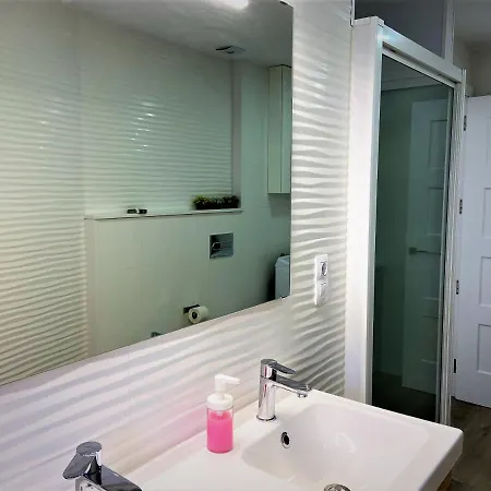 アパート 4 De Autor