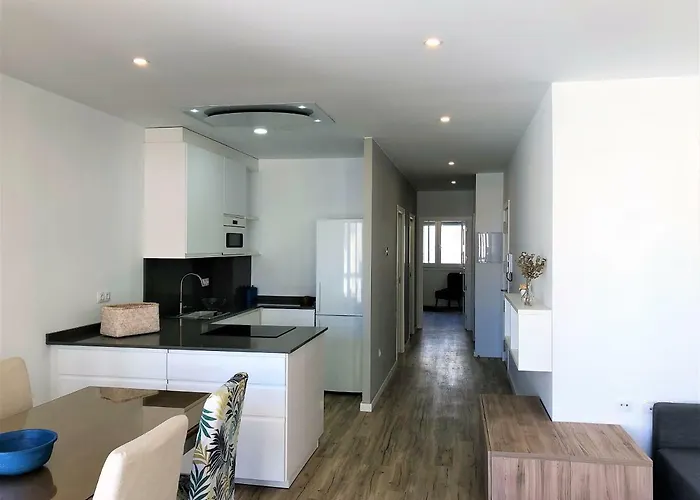 4 De Autor Daire Lugo