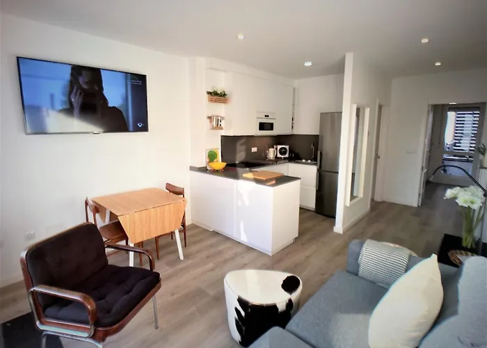 4 De Autor Daire Lugo